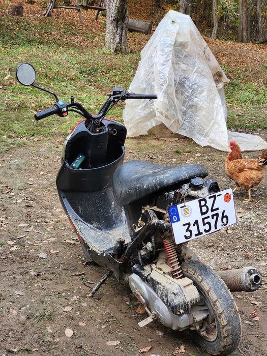 Скутер Navigator 2008 года