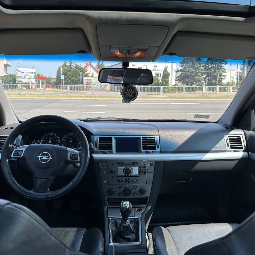 Na sprzedaż OPEL SIGNUM 3.0D Otwarte w święta!/Nowy rozrząd
