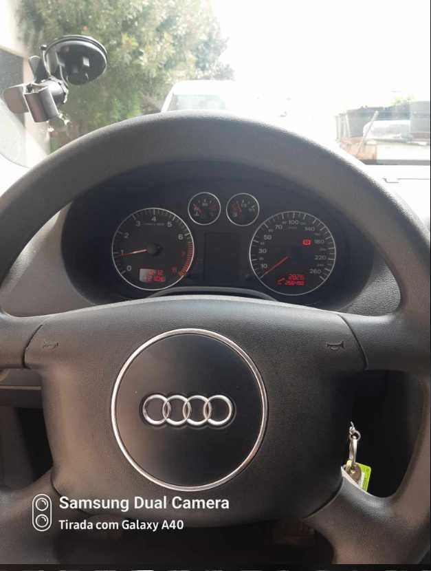 Audi A3  muito economico