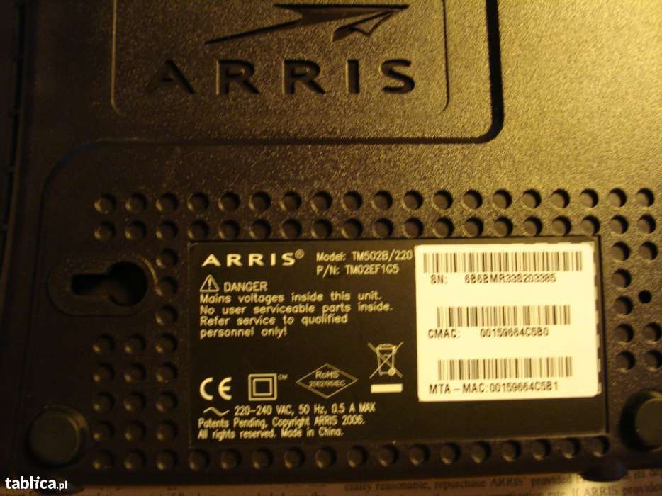 Modem telefoniczny ARRIS TM502B/220