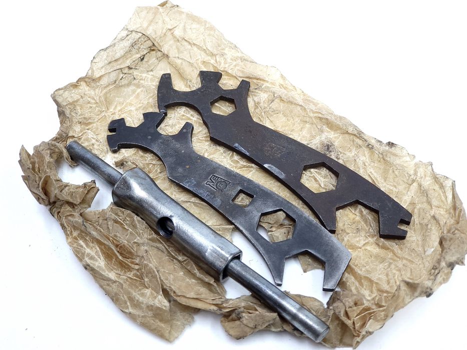 Narzędzia klucze serwisowe Romet Meteor Mistral Wagant Laura Orion