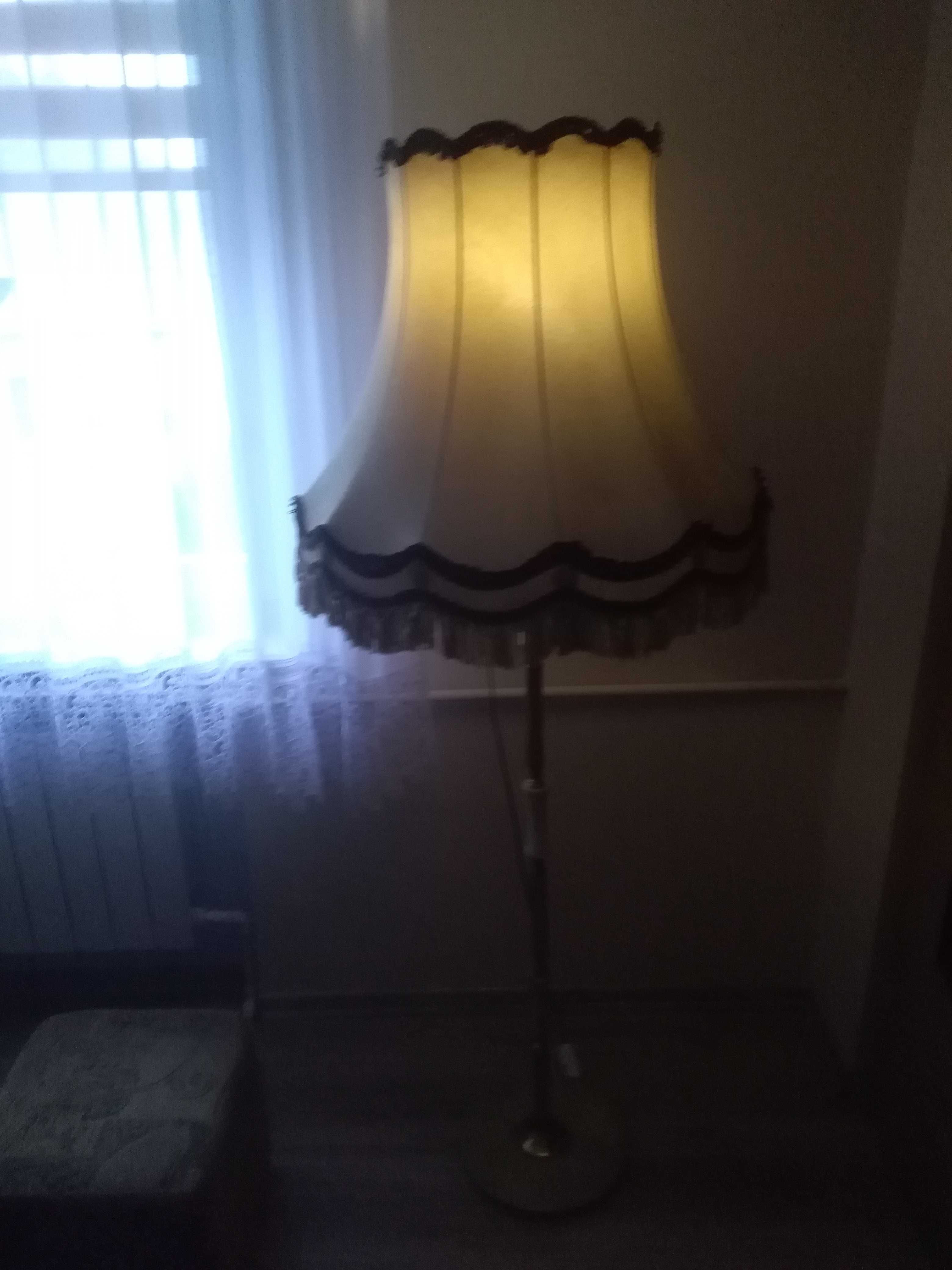 Stylowa lampa nocna/ obniżona cena]