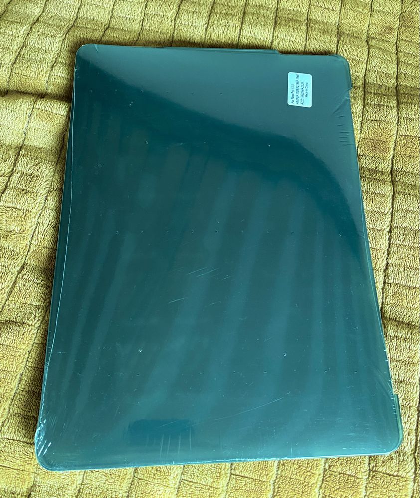 Пластиковий чохол для MacBook Pro 13" (M2 | M1)