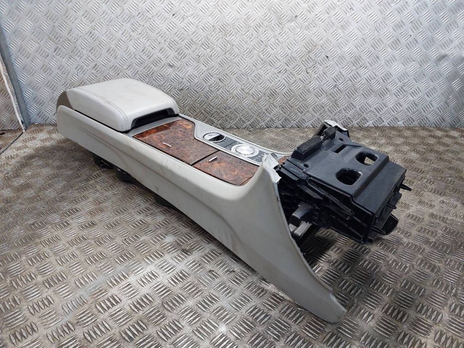 TUNEL ŚRODKOWY PODŁOKIETNIK + LEWAREK ZMIANY BIEGÓW JAGUAR XF X250 EU