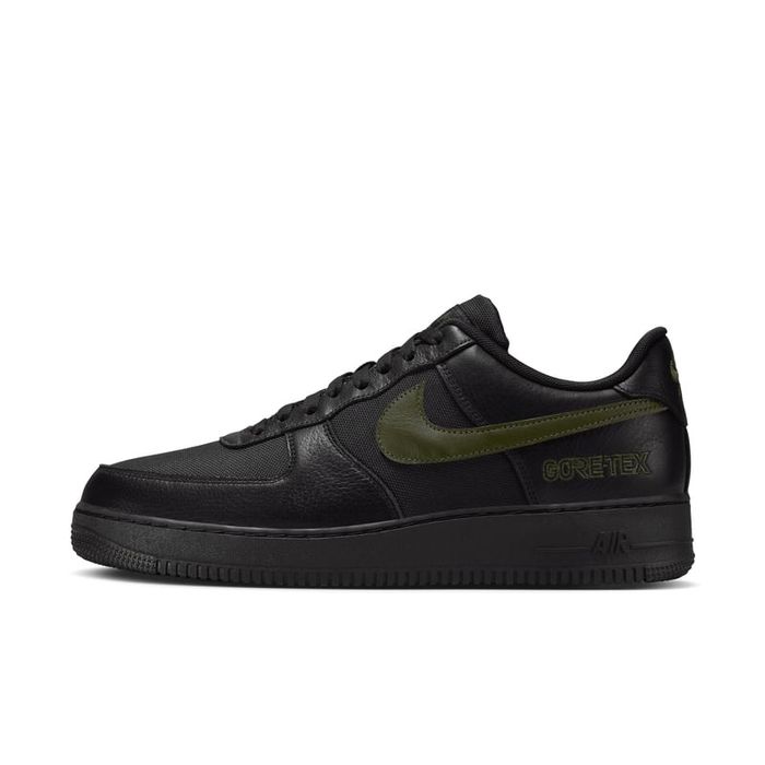 Оригінальні чоловічі кросівки Nike Air Force