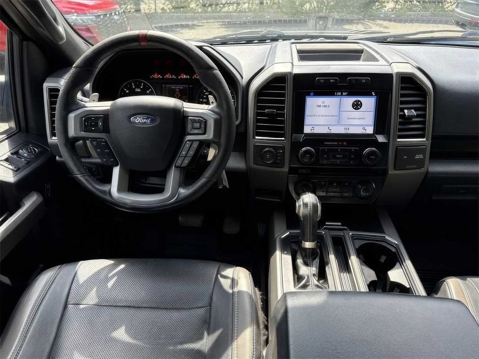 Ford F-150 Raptor SuperCrew      2017
