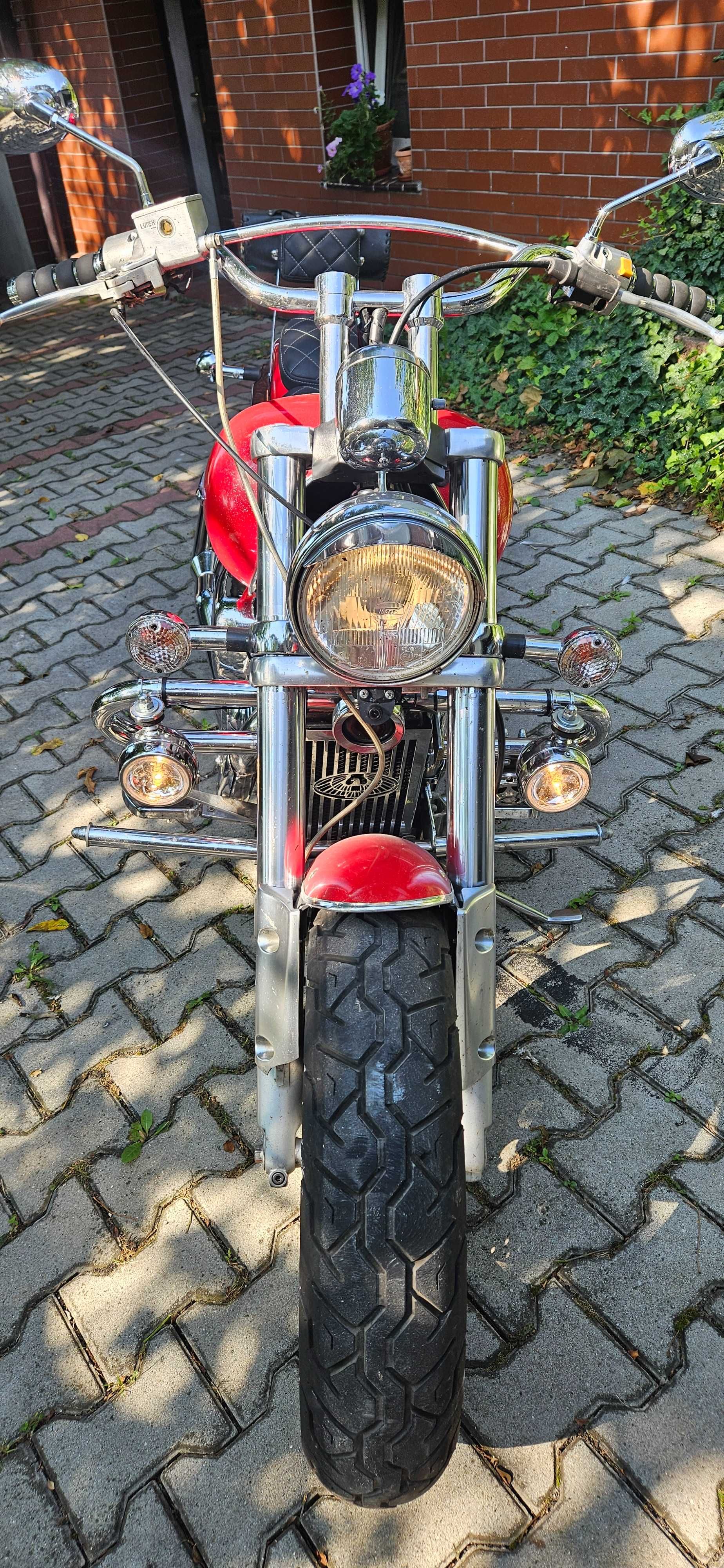 Suzuki Maruder VZ 800