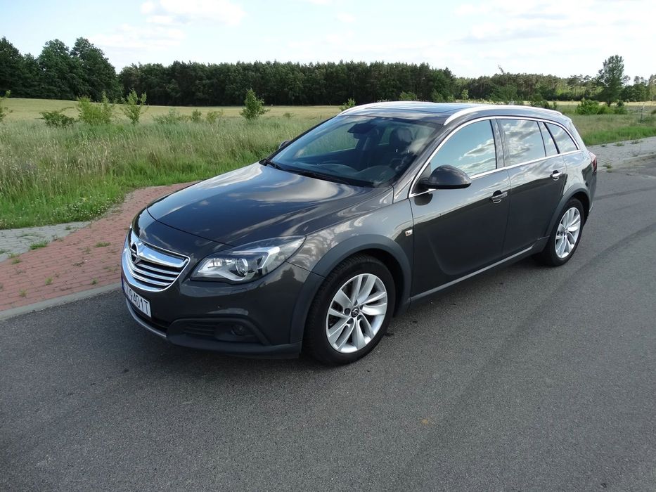 Opel Insignia Najbogatsza wersja Country Tourer 4x4. Serwis ASO Opel