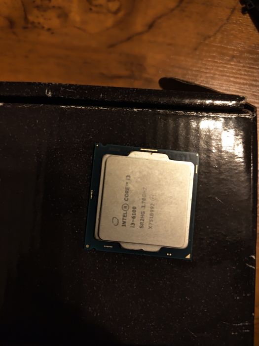 Procesor intel core i3-6100