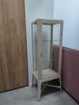 Witrynka Fabrikor Ikea kremowa