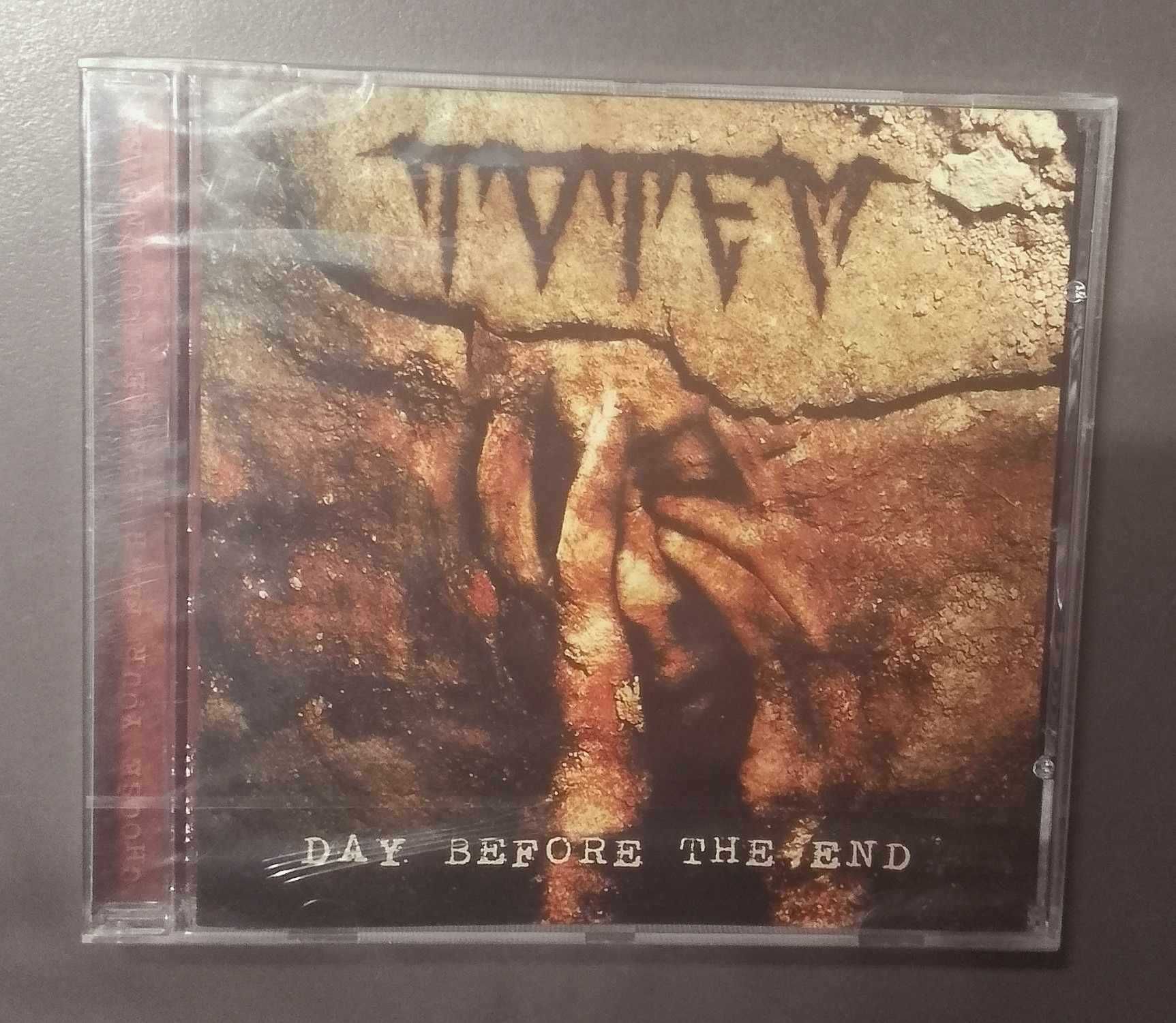 Płyta CD Totem - Days before the End