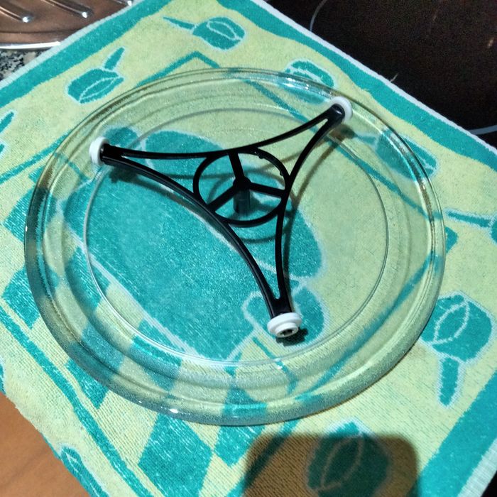 Prato de Vidro Rotativo para Micro-ondas com Suporte (28 cm)