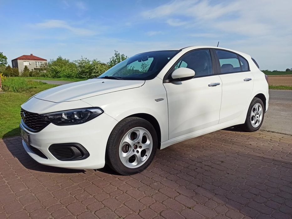 Fiat Tipo Fiat Tipo 2018 1.6 e-torq automat benzyna biały automatyczna skrzynia