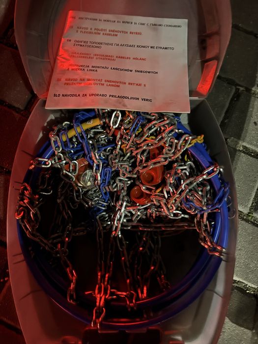 Łańcuchy śniegowe Audi A6 / A8 – oryginał komplet