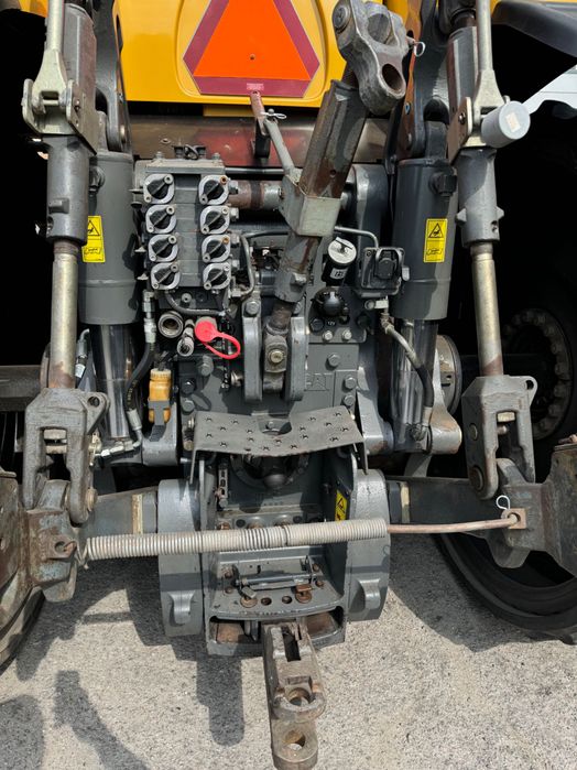 Продам трактор Challenger MT 765 B