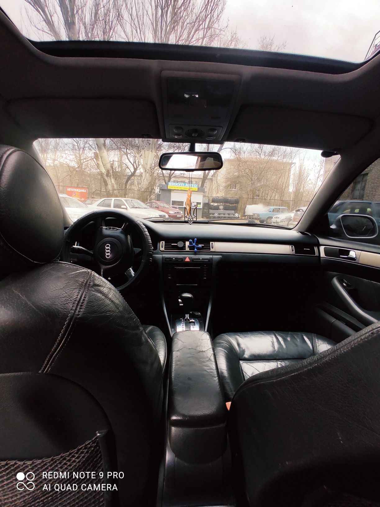 Срочно продам Audi A 6