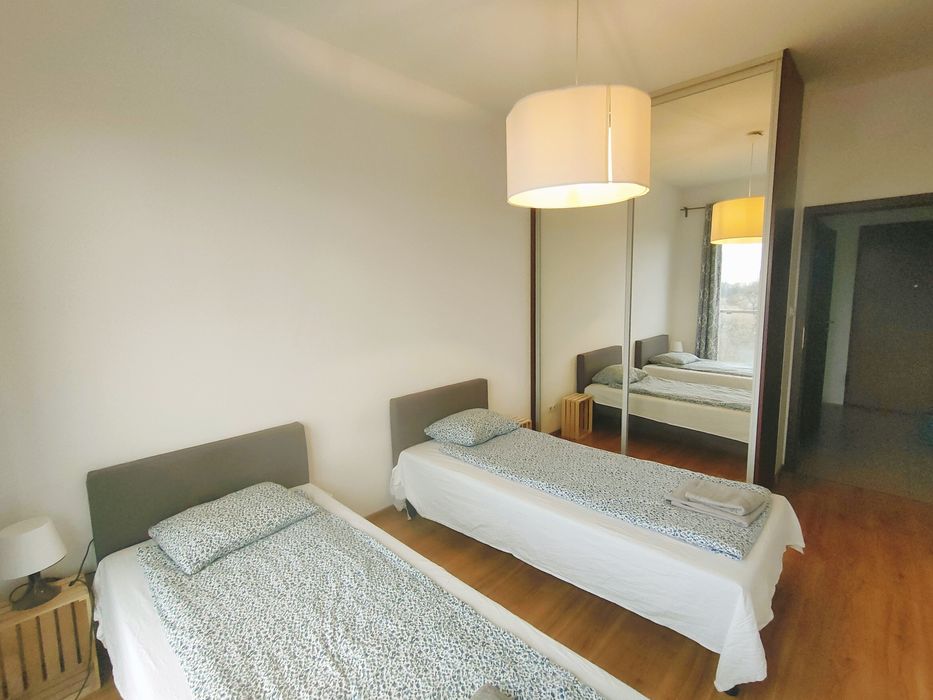 Apartament Żoliborz na dobę 3 pokoje wysoki standard parking gratis