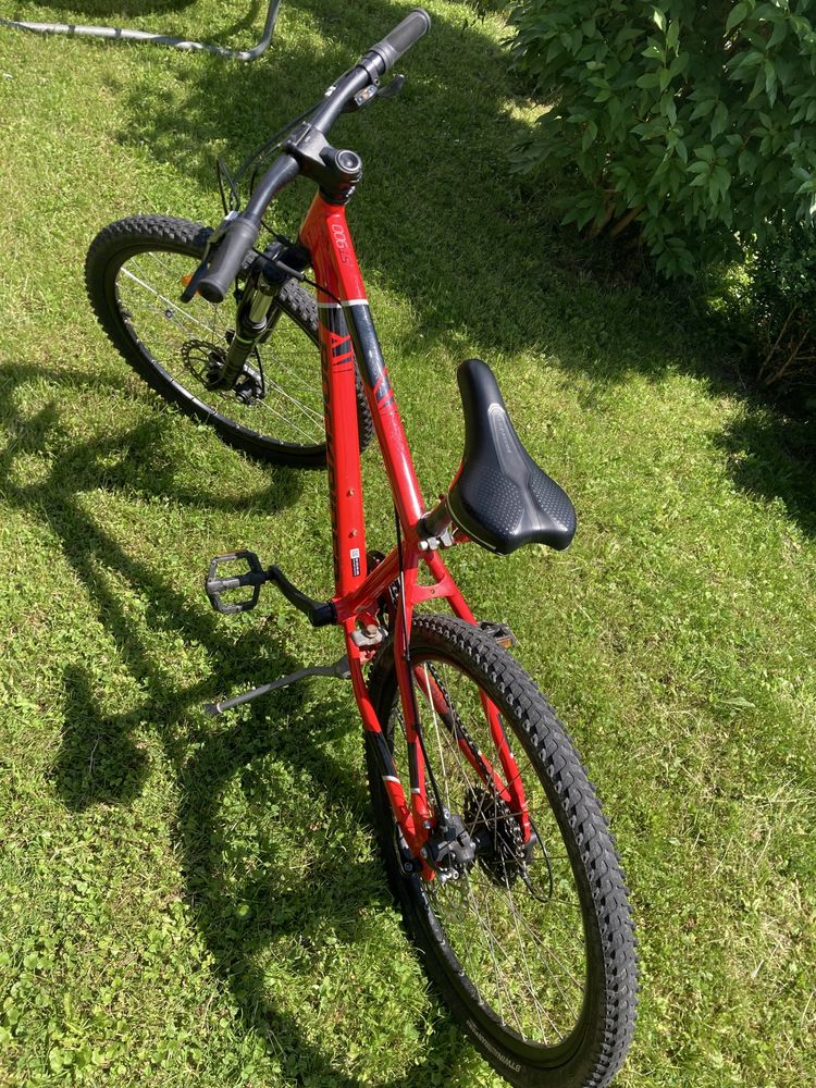 Rower firmy Rockrider na kolach 24