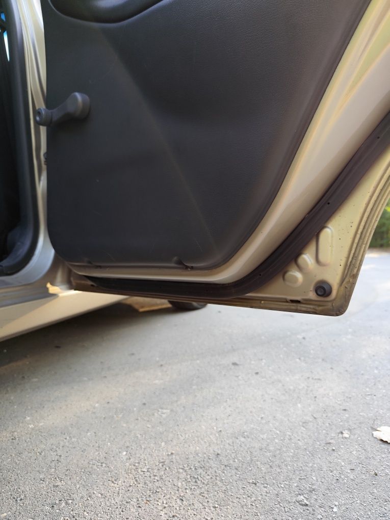 Daewoo Lanos 1.5 SE 2012 г