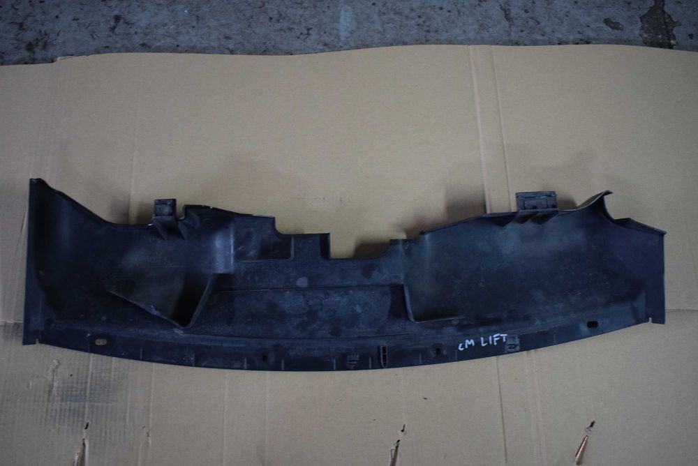 Maskownica pasa przedniego Ford C-max lift - INNE CZĘSCI