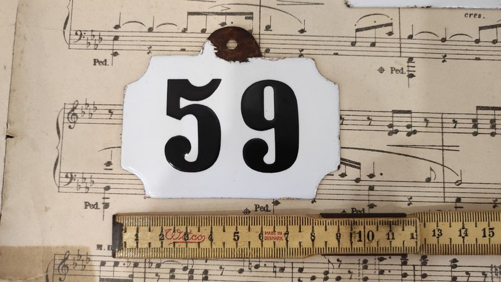 Números Esmaltados Antigos