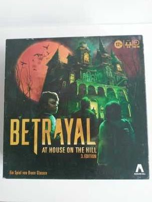 Hasbro Betrayal at The House on The Hill Dom na wzgórzu gra planszowa