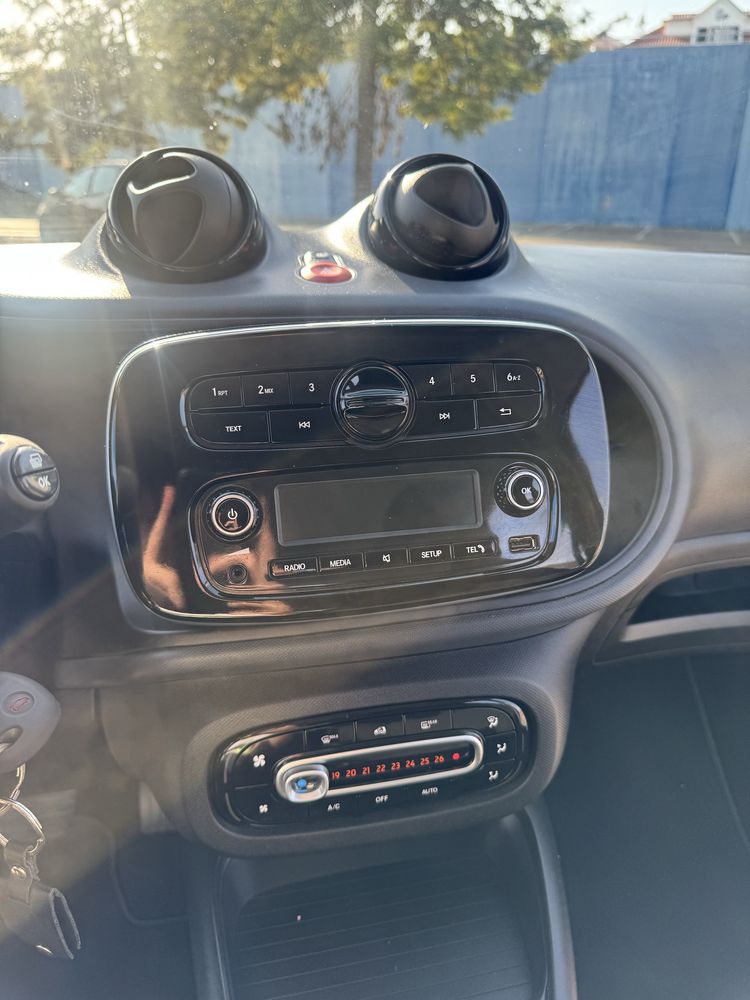SMART ForFour EQ 2022 Business Solution | Elétrico  |