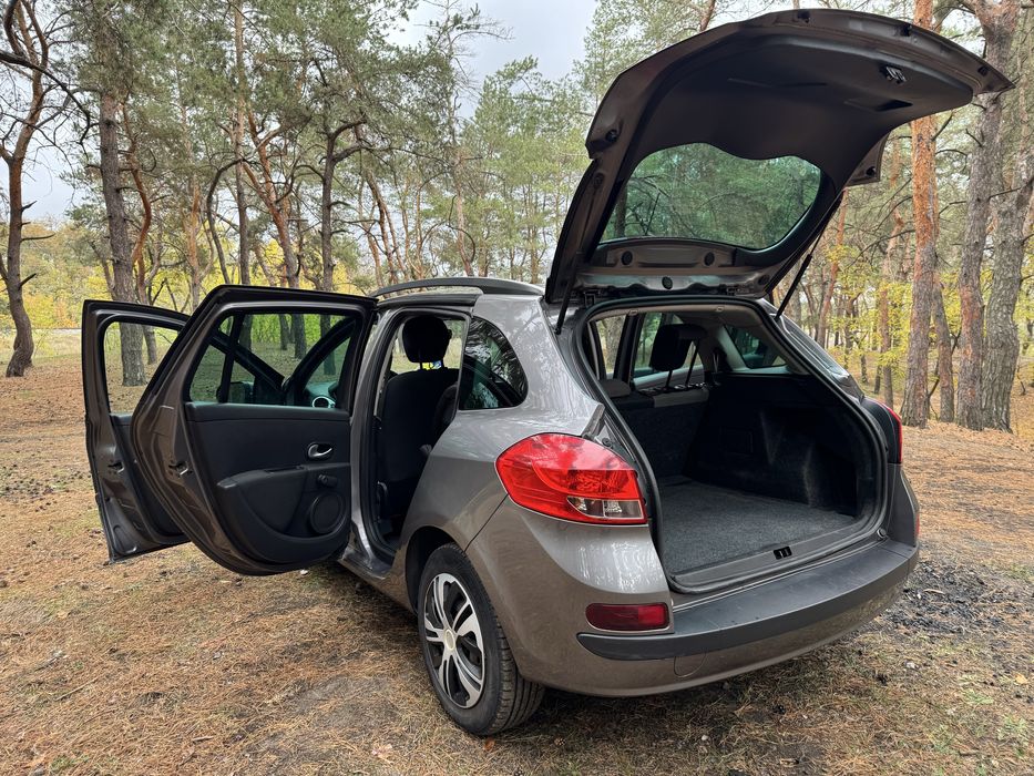 Продам Renault Clio 2010 року