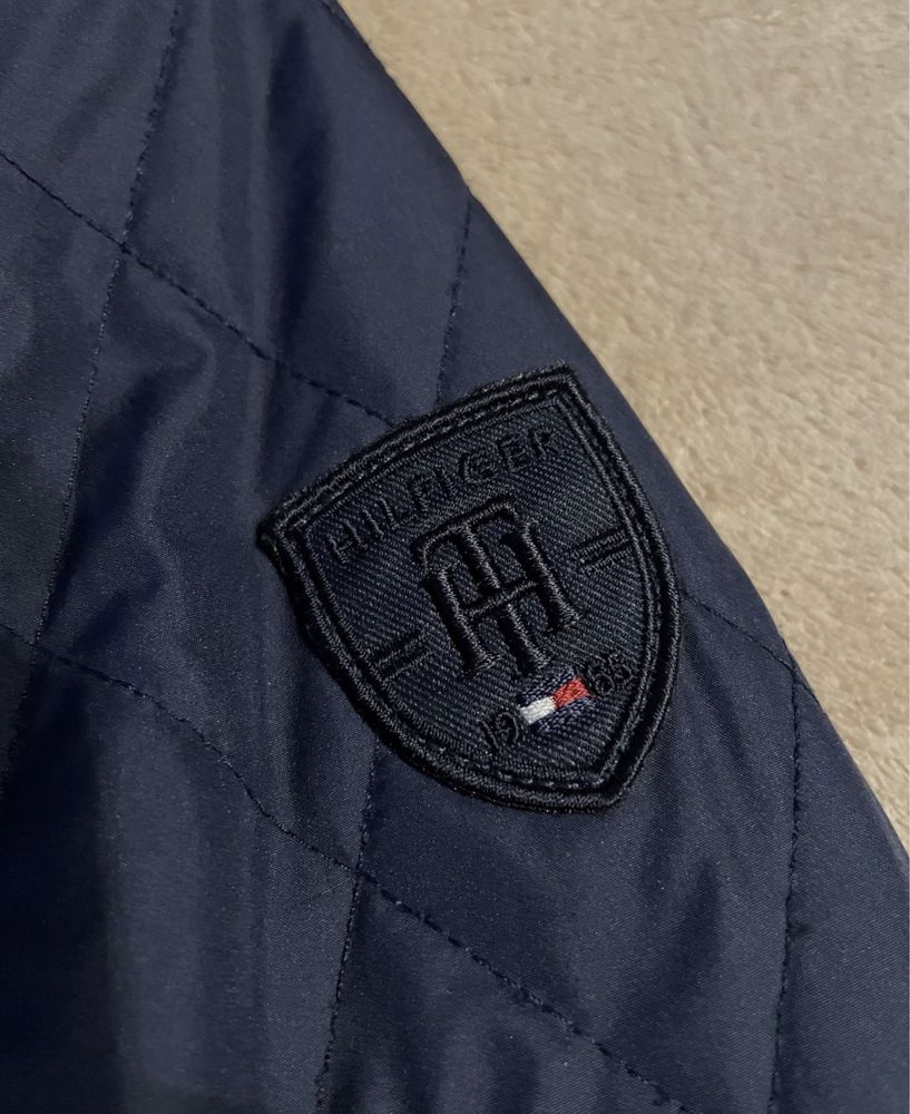 Женская ветровка Tommy Hilfiger