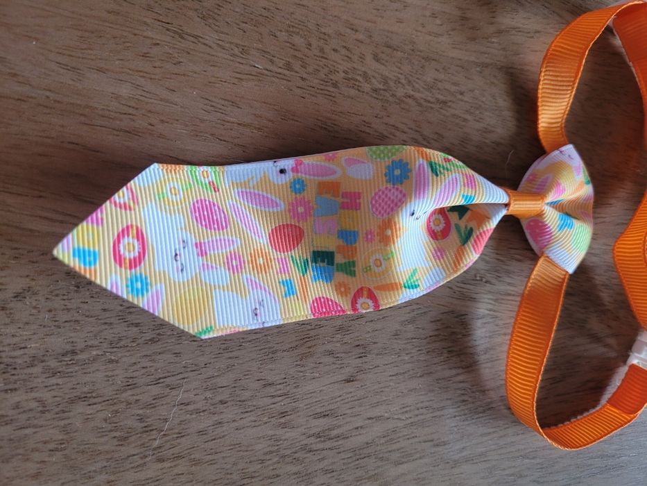 Krawat dla psa kota na Wielkanoc