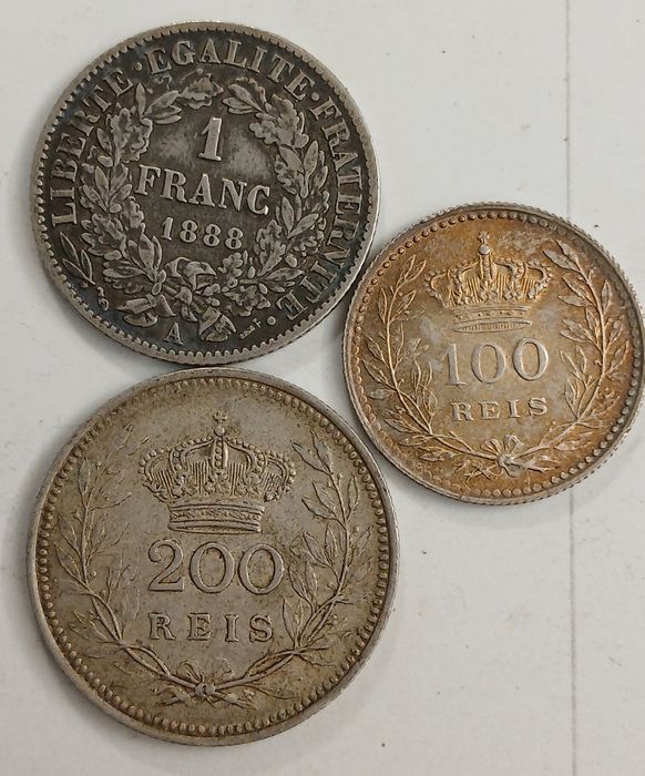 Moedas antigas prata