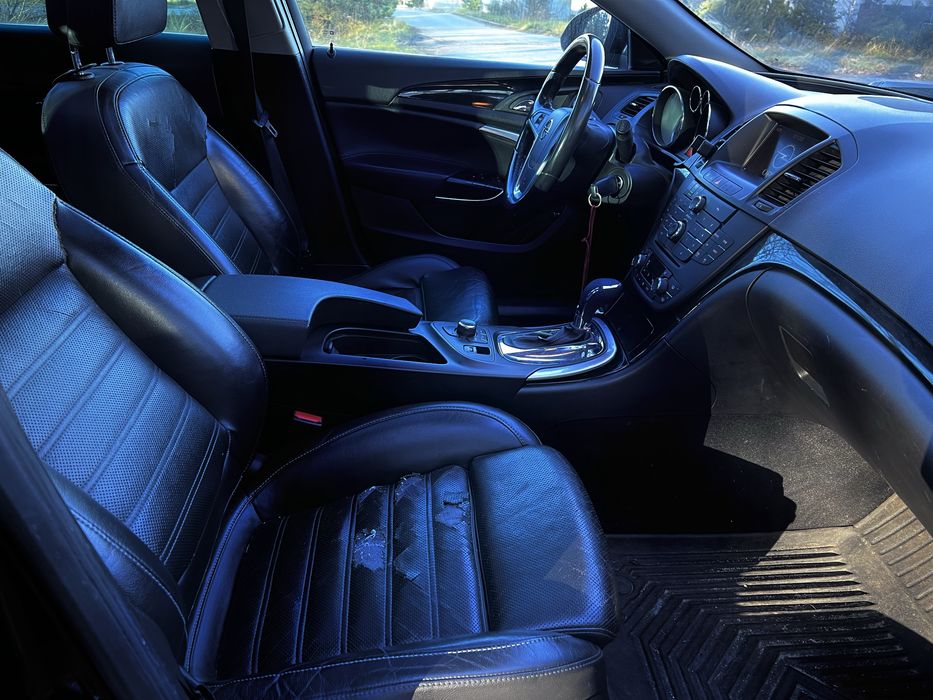 Opel Insignia OPC Line Sport Tourer 2.0 160Km