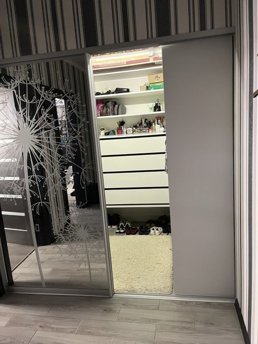 Продаж 1-кв в ЖК «Сонячний»48,7 кв.м,ремонт в будинку ГЕНЕРАТОР,УКРИТЯ