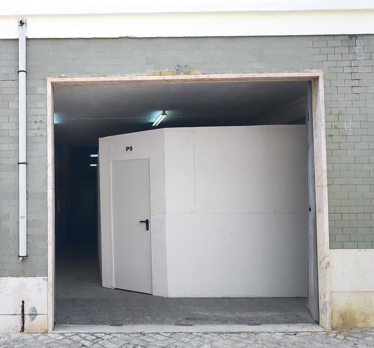 Aluguer de arrecadações