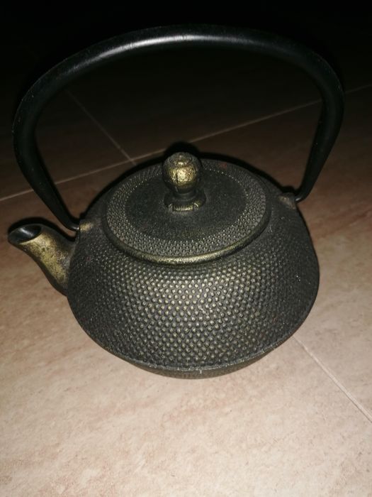 Imbryk, żeliwo ceramiczny dzbanek do zaparzania herbaty