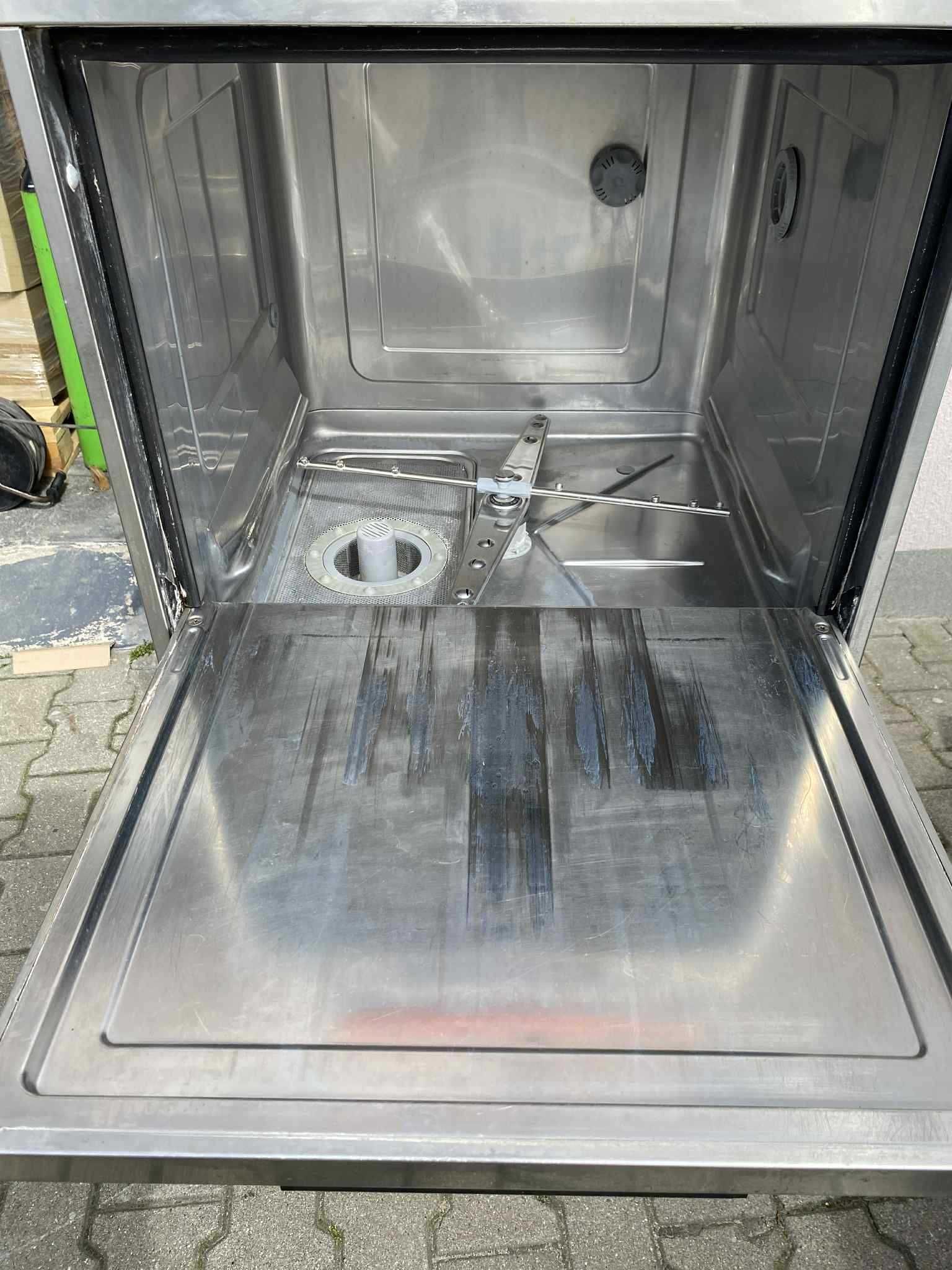Zmywarka gastronomiczna wyparzarka  SMEG CW511 D-2