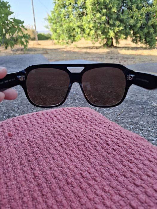 Óculos Sensaya estilo maxi, muito pouco uso em ótimo estado