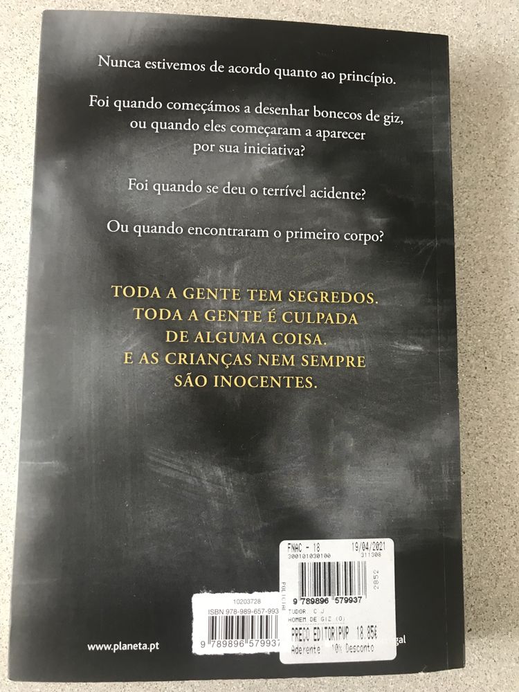 O Homem de Giz ( C.J. Tudor) portes grátis