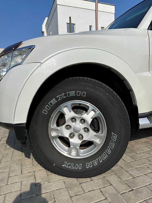 Mitsubishi PAJERO WAGON 4   2007р