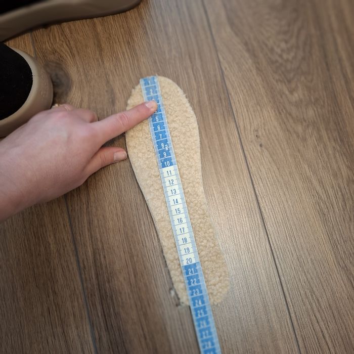 Взуття 37-37,5 нове!