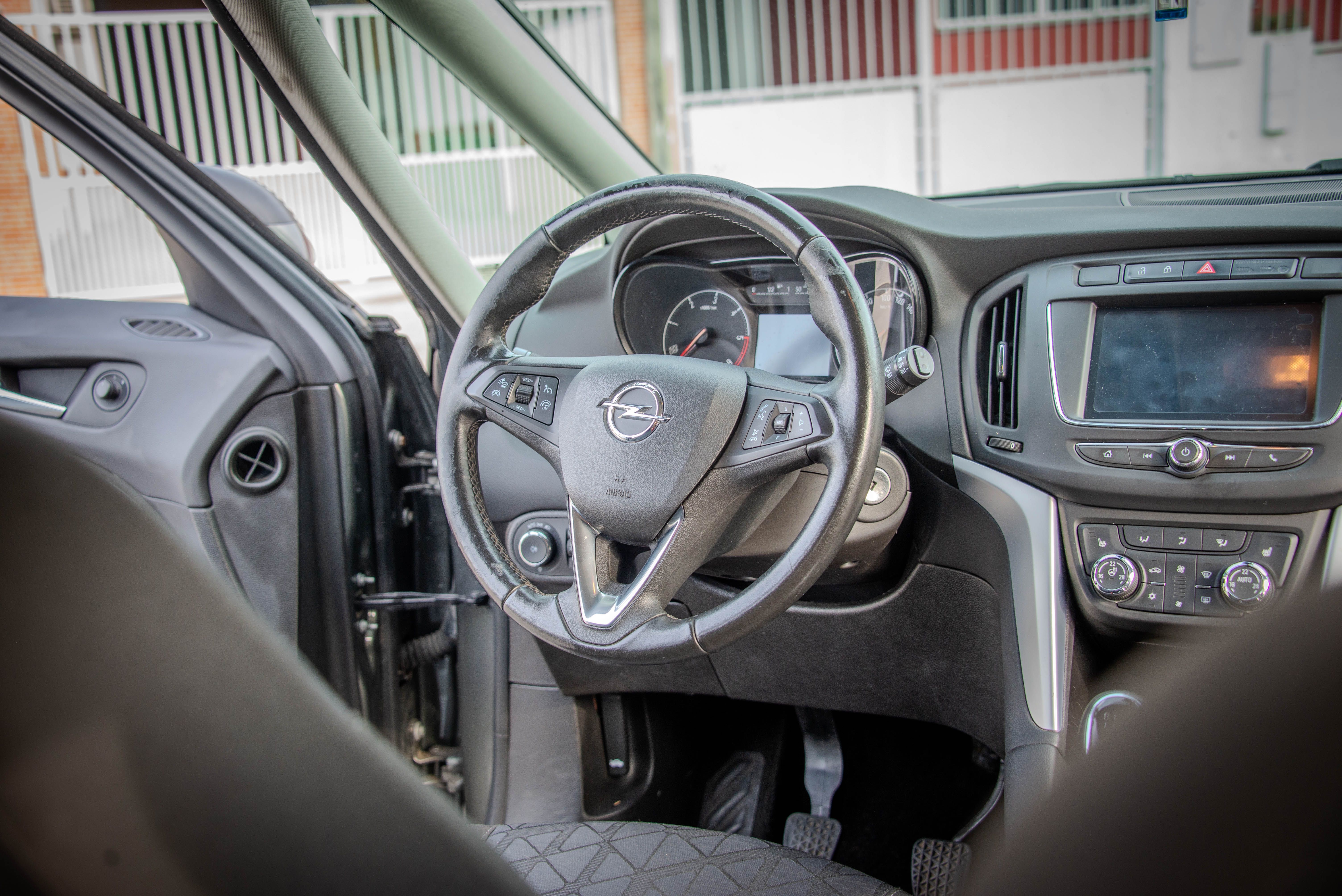 Opel Zafira 2019
