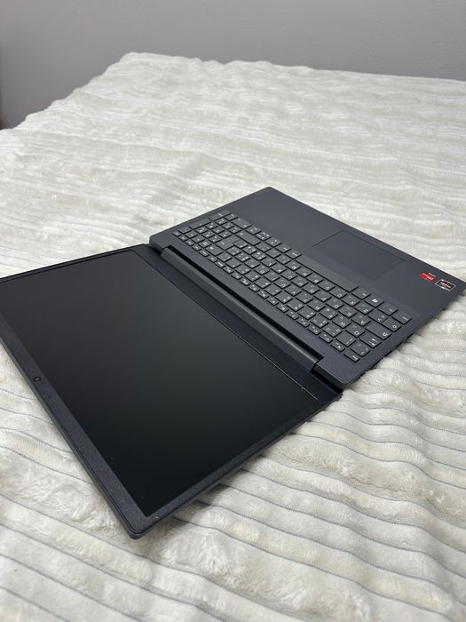 Ноутбук Lenovo V15-ADA Iron Grey
