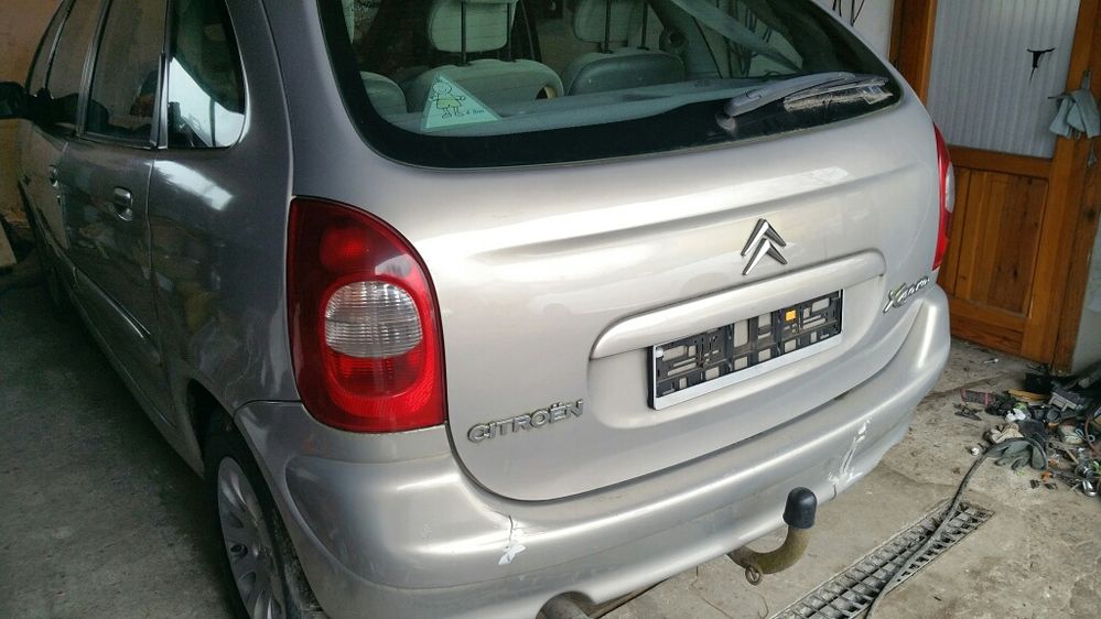 Citroen Xsara Picasso 1.8 16V Cała na CZESCI! KDDC drzwi