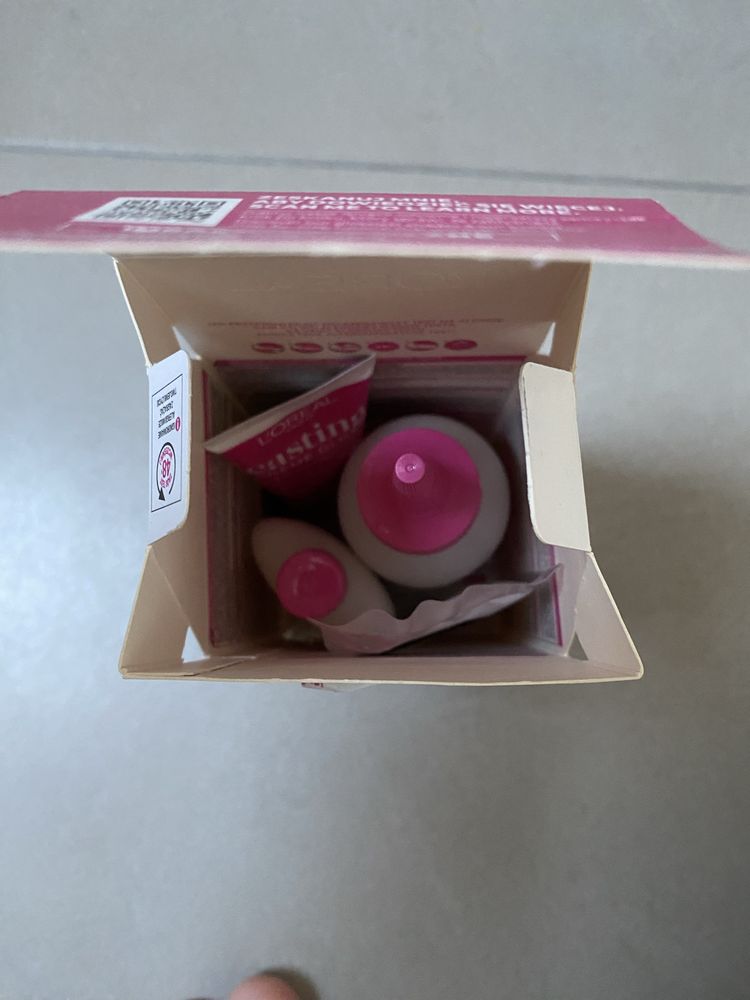 Farba casting creme gloss loreal 1010 blond