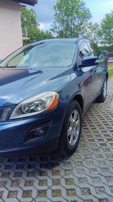 Volvo XC60 2.4 D4 2009 rok