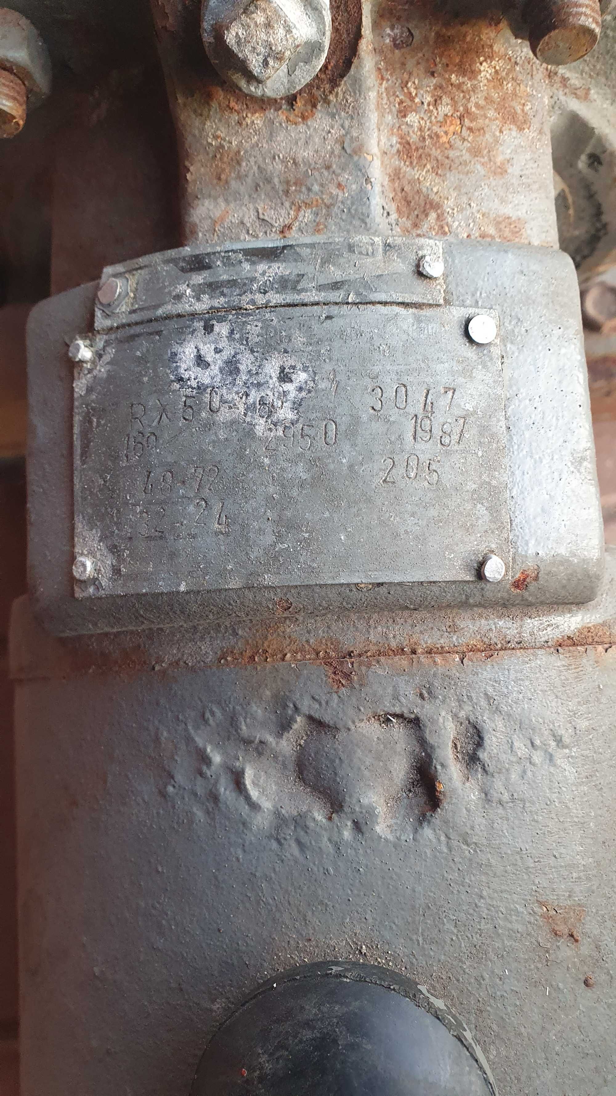 Silnik 11 kW + pompa do czystej wody