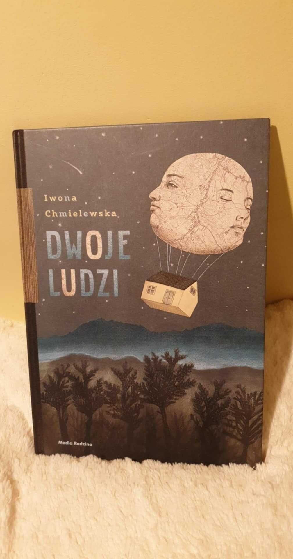 Dwoje ludzi Iwona Chmielewska