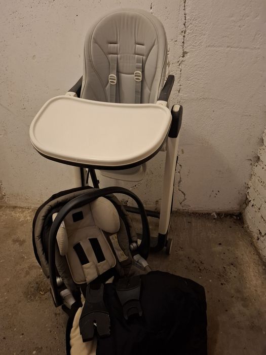 Fotelik do karmienia + fotelik samochodowy