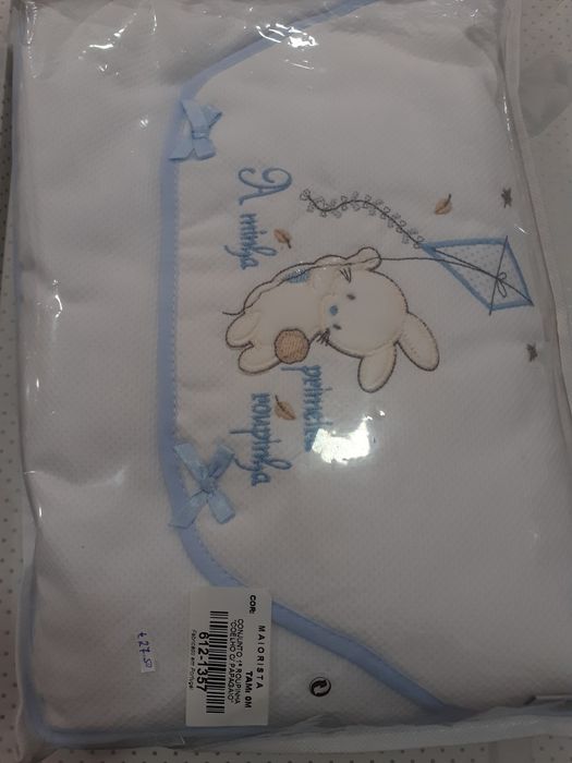 Conjunto primeira roupinha