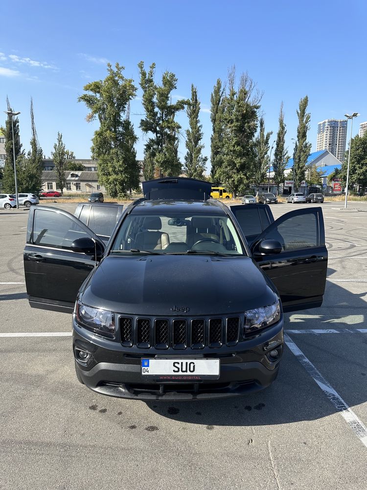 Jeep compass high latitude 4x4 , 2.4L